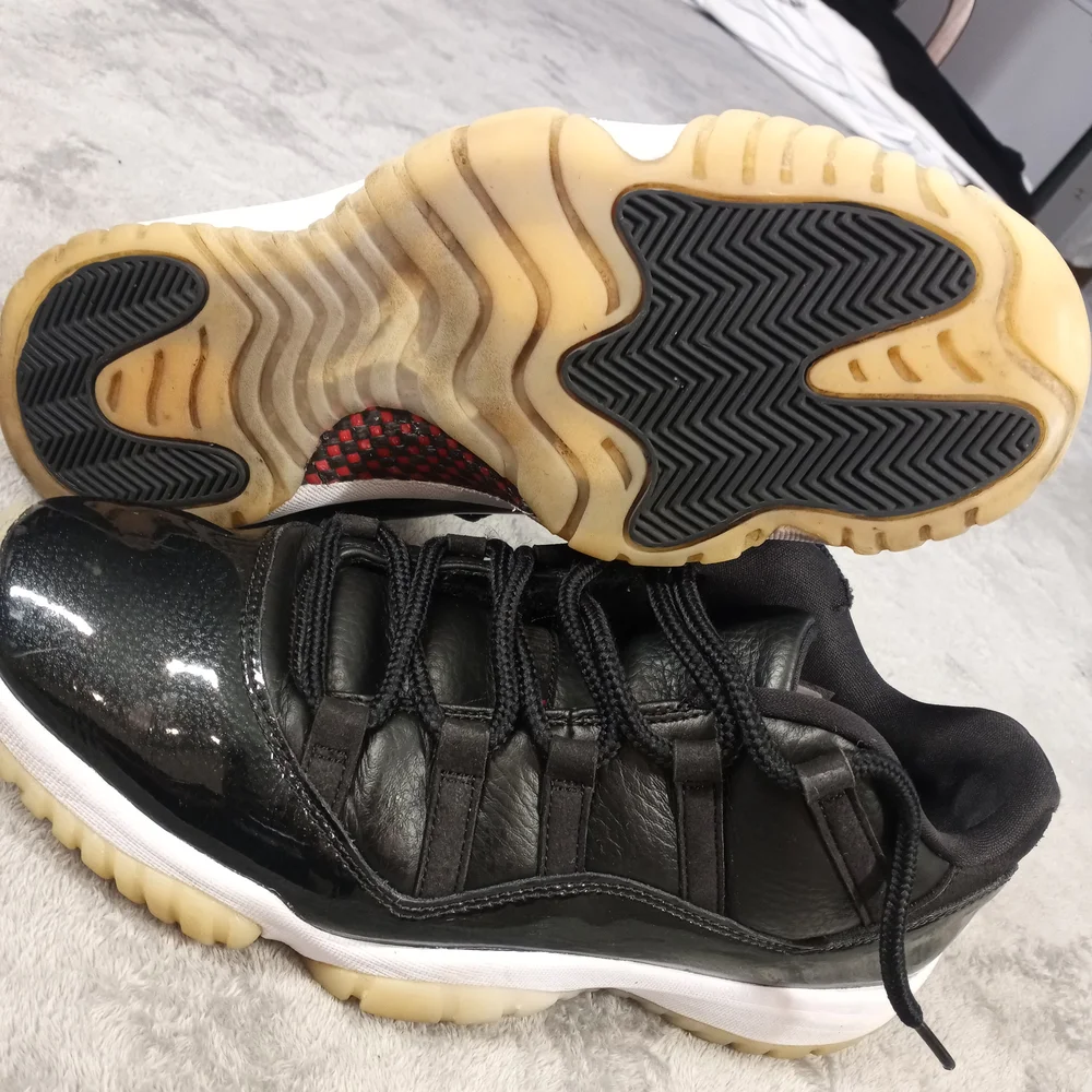 Jordan Retro Low  Basketball Shoes Size 11.5 Jordan Men's Black Sneakers - Picture 7 of 12